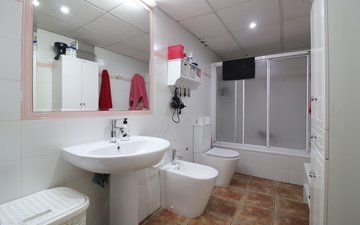 Property slide 14