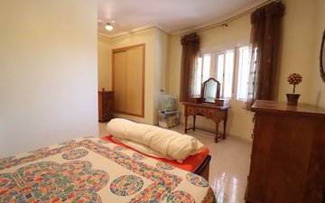 Property slide 17