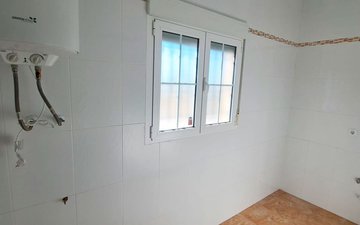Property slide 16