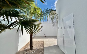 Property slide 21
