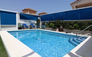 Property slide 25