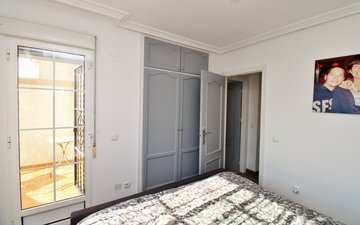Property slide 17