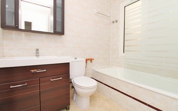 Property slide 25