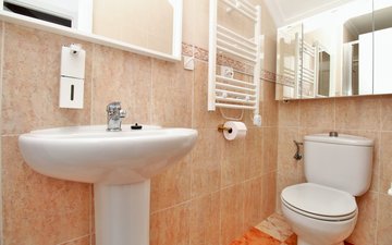 Property slide 10