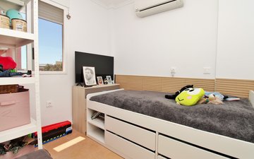 Property slide 24