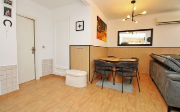 Property slide 10