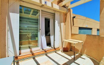 Property slide 10