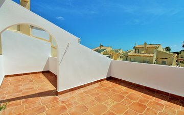 Property slide 18
