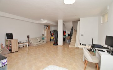 Property slide 23