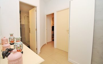 Property slide 9