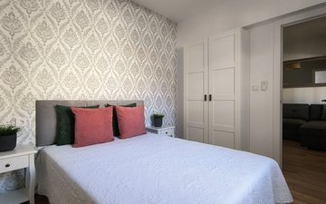 Property slide 21