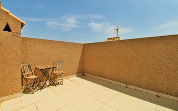 Property slide 22