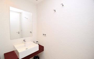 Property slide 14