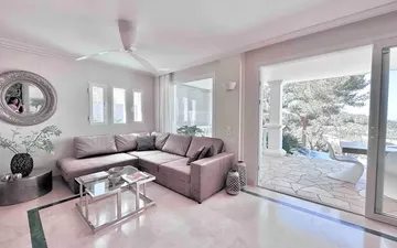 Property slide 11