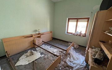 Property slide 25