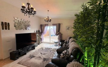 Property slide 30