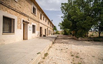 Property slide 6