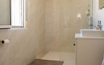 Property slide 50