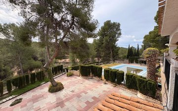 Property slide 28
