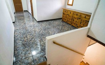Property slide 42