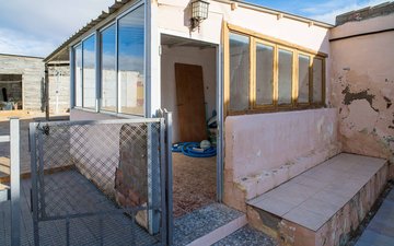 Property slide 20