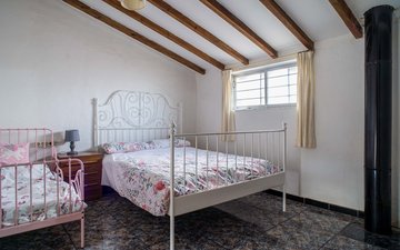 Property slide 44