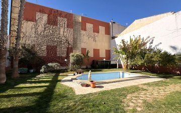 Property slide 43