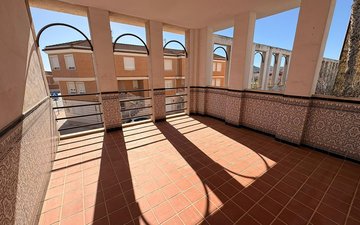 Property slide 35