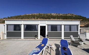 Property slide 19