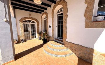 Property slide 38