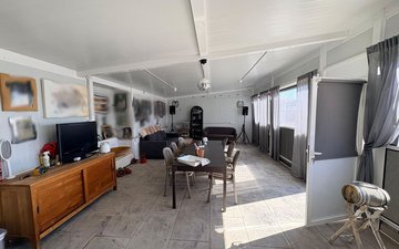 Property slide 20