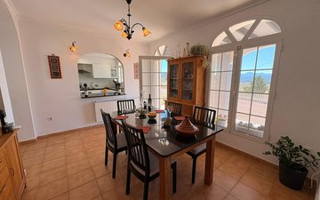 Property slide 44