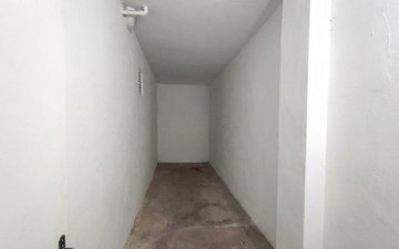 Property slide 21