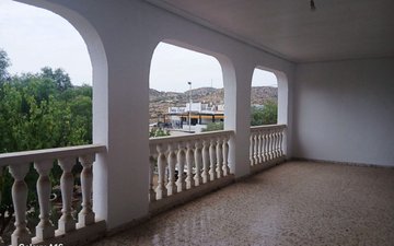 Property slide 38