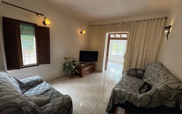 Property slide 22