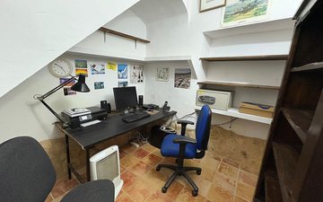 Property slide 47