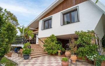 Property slide 1