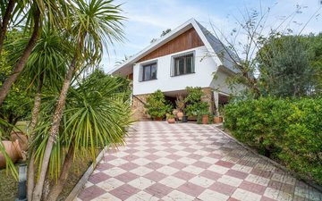 Property slide 4