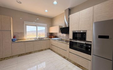 Property slide 19