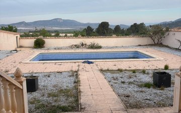 Property slide 10