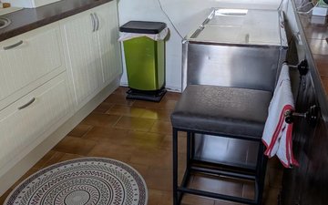 Property slide 25