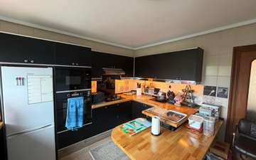 Property slide 48