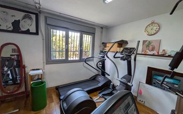 Property slide 40