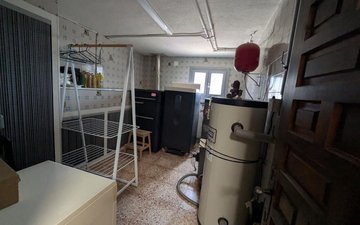 Property slide 28