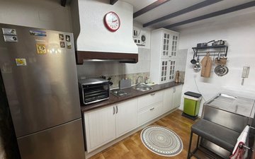 Property slide 30