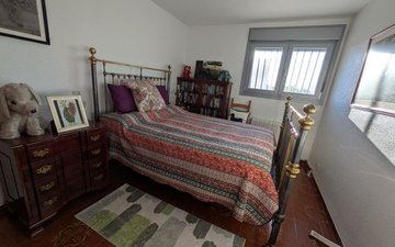Property slide 34