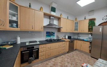 Property slide 18