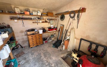 Property slide 32