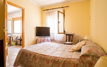 Property slide 19