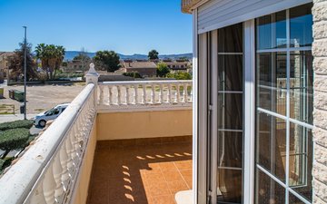 Property slide 48